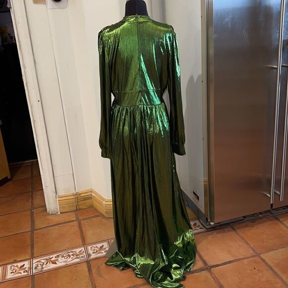 Green dress size XXL shiny for events good for maternity also fits a L/XL - Picture 4 of 6